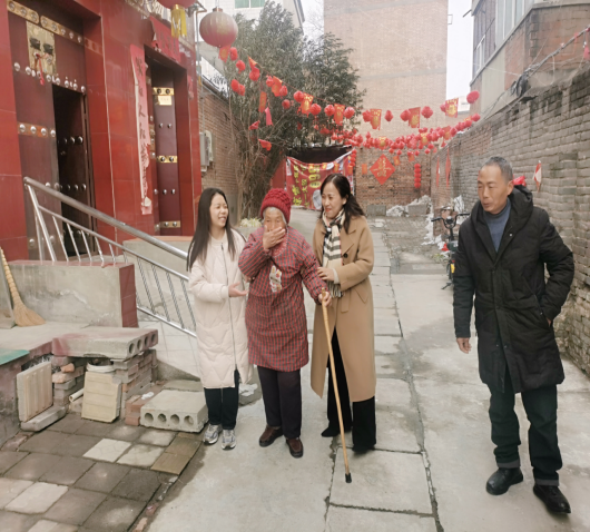 瑟瑟冬日 暖暖溫情——公司黨委、工會(huì)開展“送溫暖、送祝福”活動(dòng)